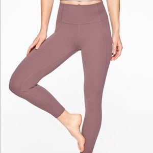 Athleta 7/8 Leggings